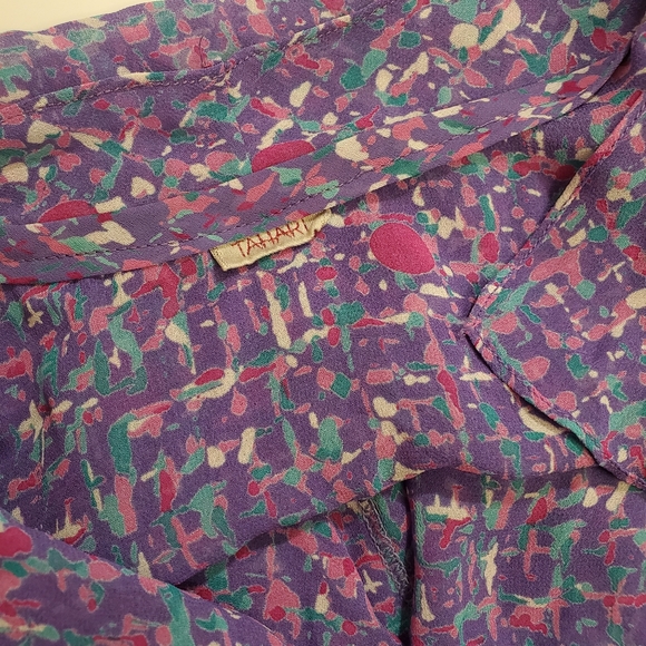 Vintage TAHARI Printed Semi-Sheer Blouse 14 - Picture 5 of 6